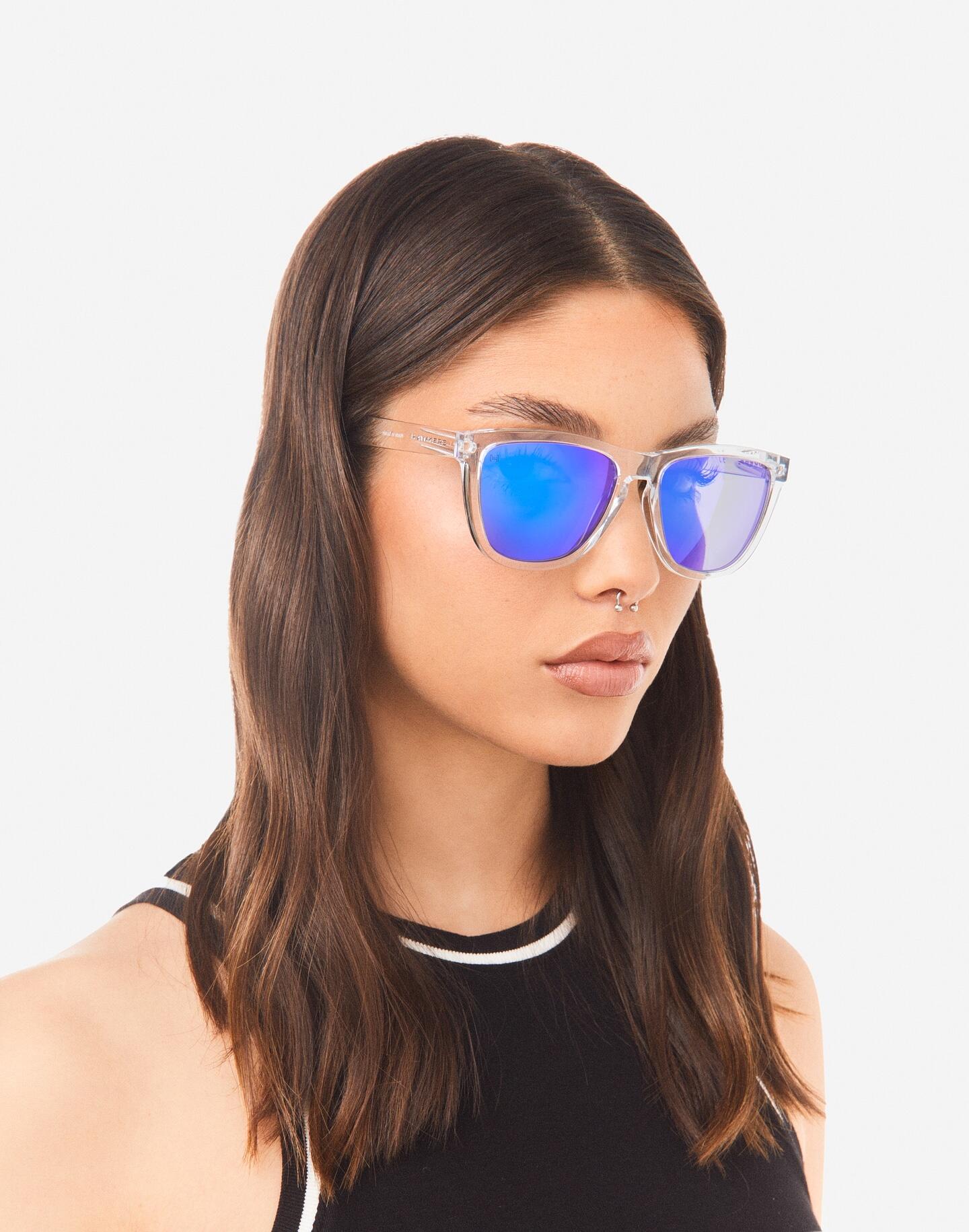 HAWKERS - Lunettes de Soleil pour Homme et Femme POLARIZED AIR SKY - ONE Raw 6/7