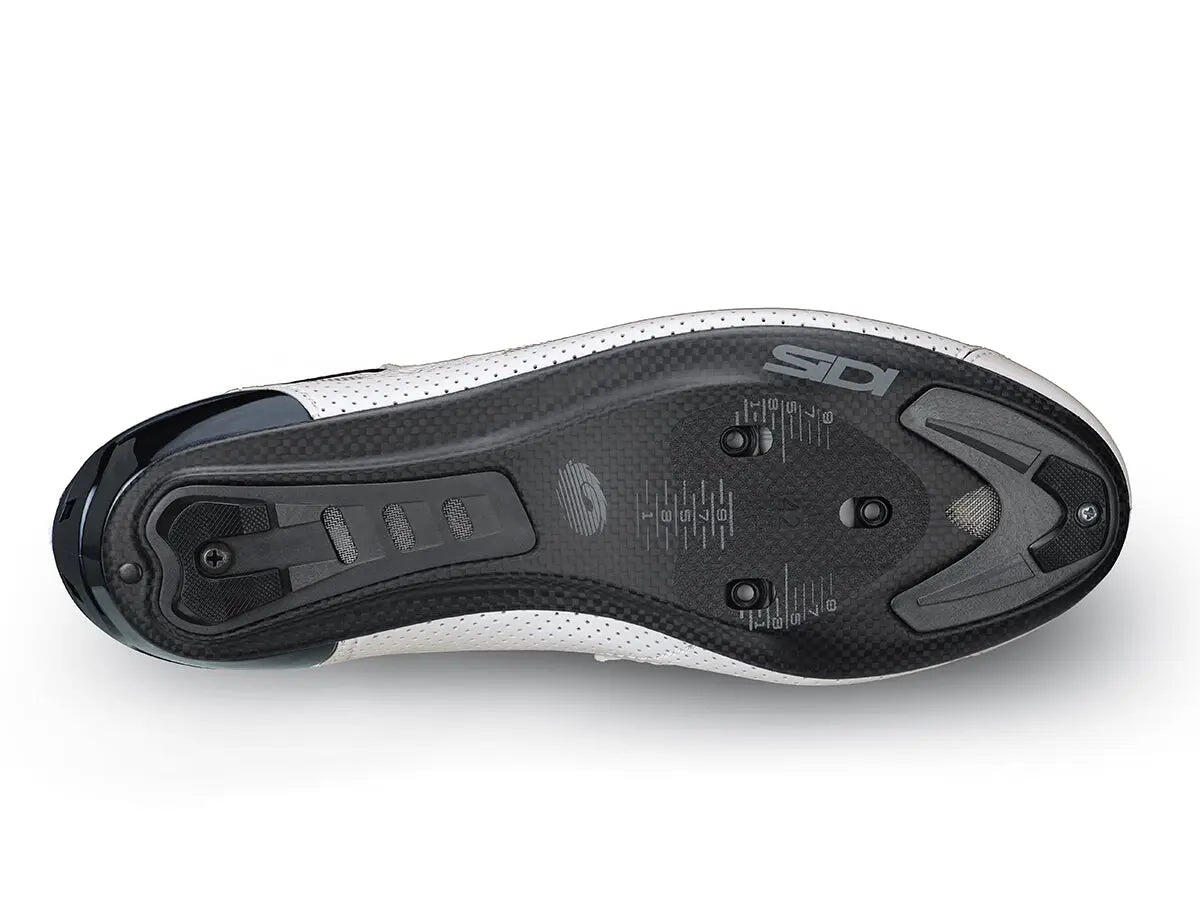 Witte TRI-SIXTY schoenen 5/7