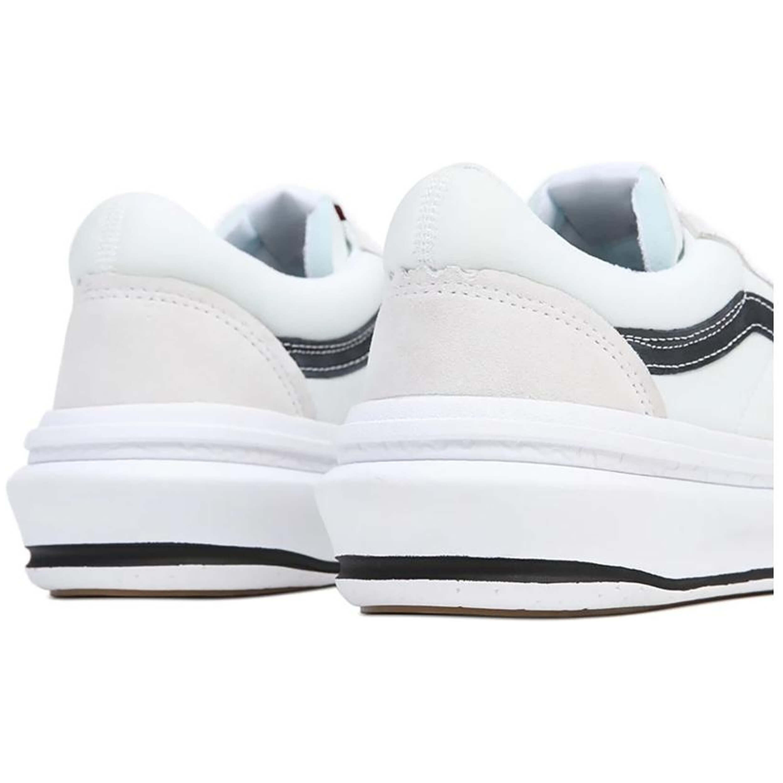 Turnschuhe Vans Old Skool Overt Cc für männer 2/4