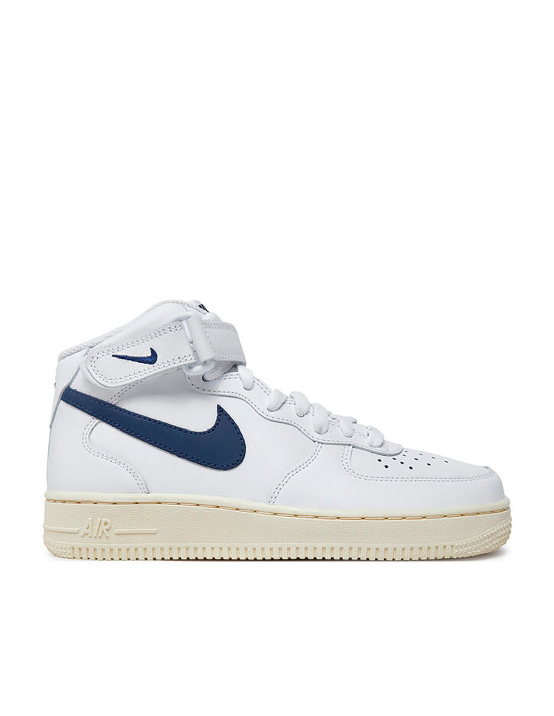 NIKE picture