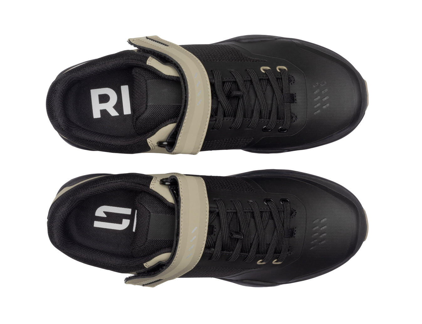 Zapatos INDOMITA negros/beige arena 3/5