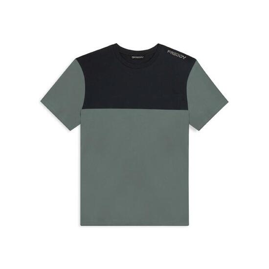 Camiseta con bloques de color con estampado en el hombro