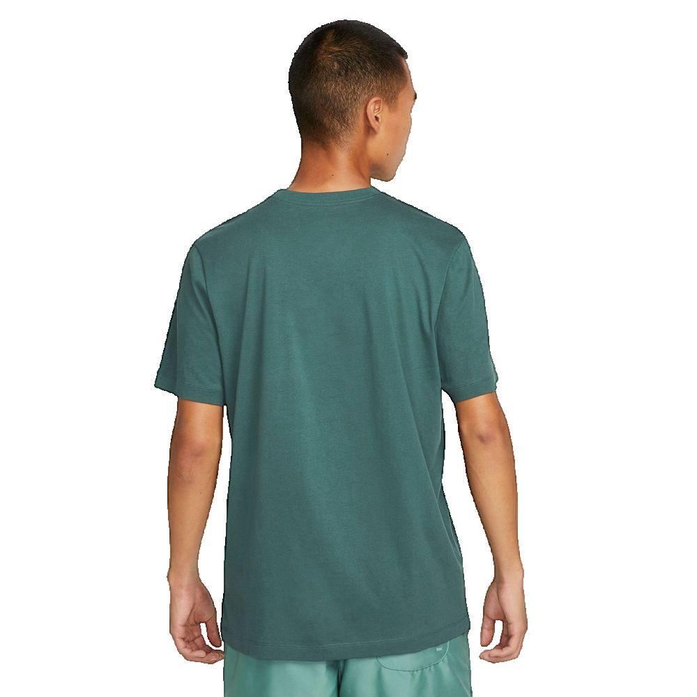 T-shirt Nike vert confortable et décontracté 2/3
