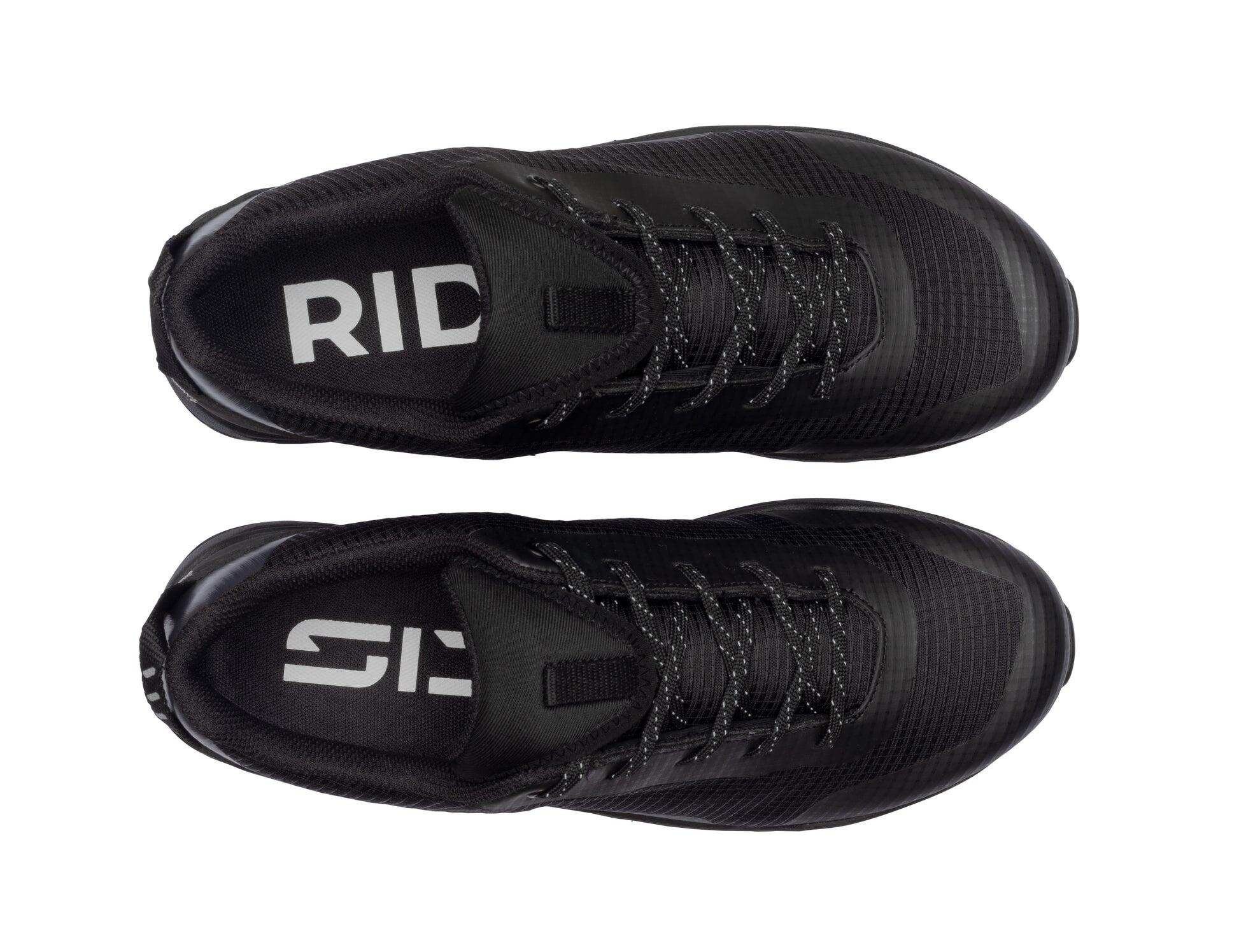 Chaussures MOTUS noir/noir 3/5