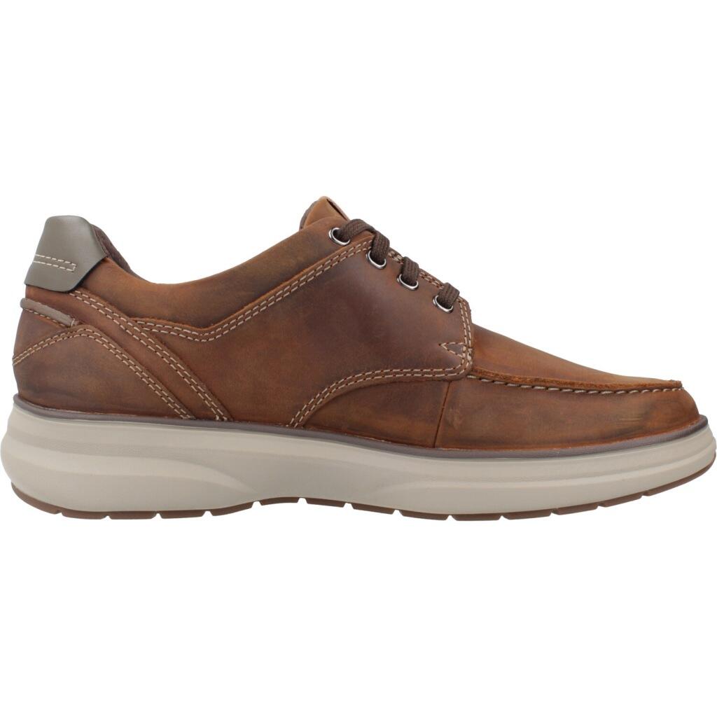 Baskets Clarks Modèle Mullan Moc Couleur Marron 4/5