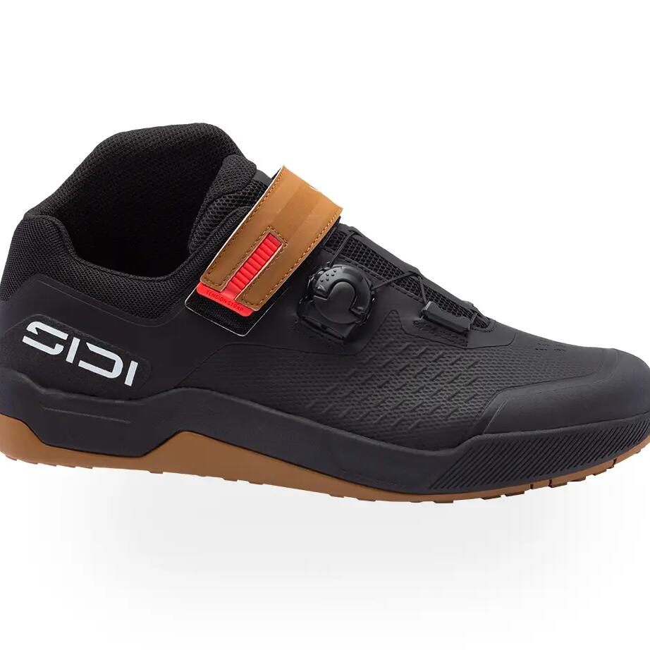 DESCENTIO black harvest shoes