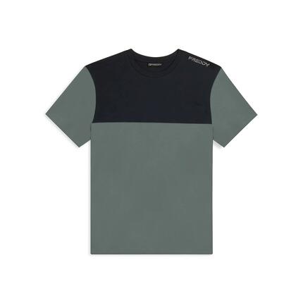 Camiseta con bloques de color con estampado en el hombro