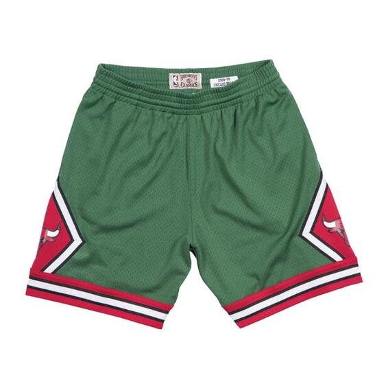 Short NBA Swingma n Chicago Bulls