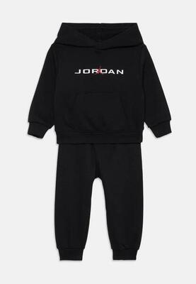 Jordan BASELINE UNISEX SET