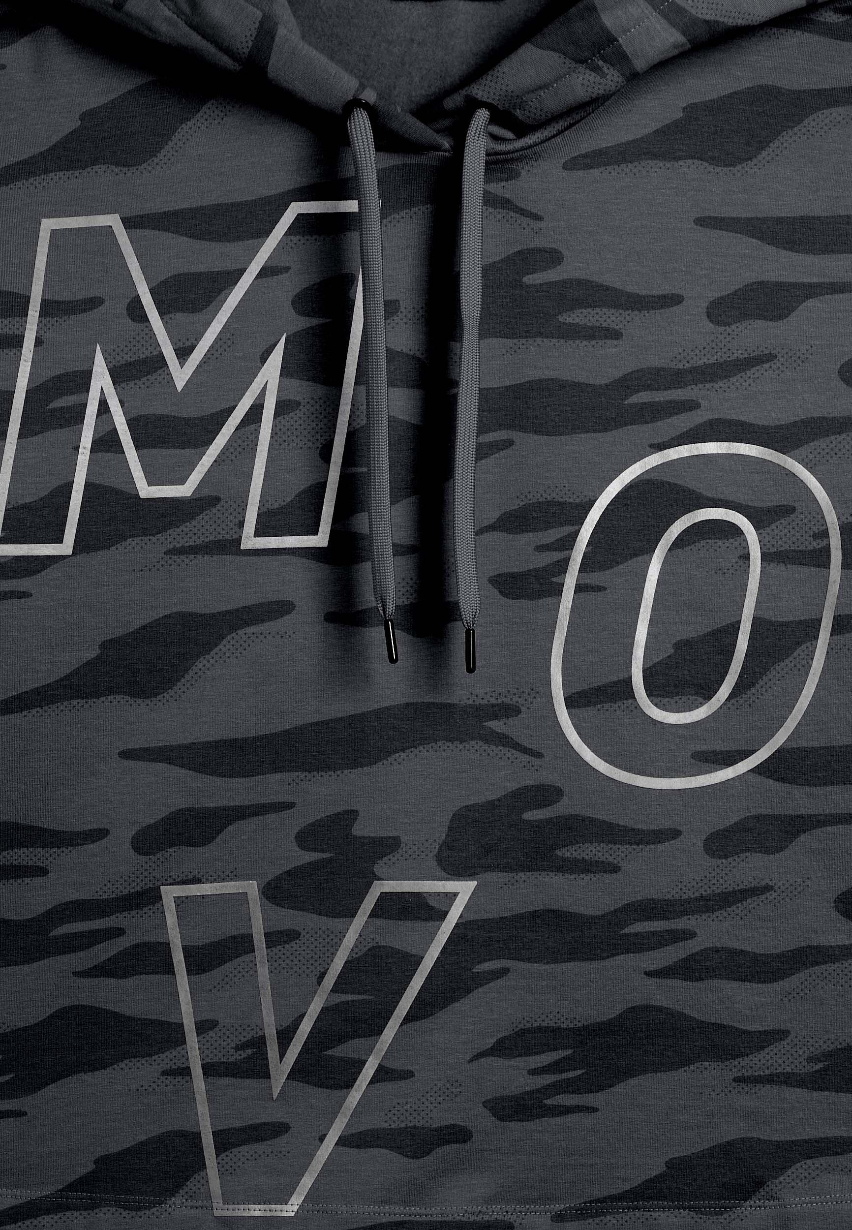 Sudadera con capucha de camuflaje y estampado «MOV» 3/3
