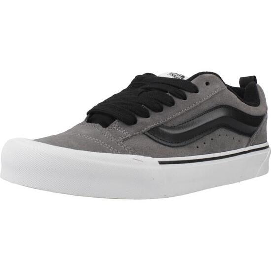 Baskets Vans Modèle Knu Skool Couleur Gris