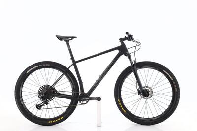 MTB ricondizionata · y · Ottimo stato