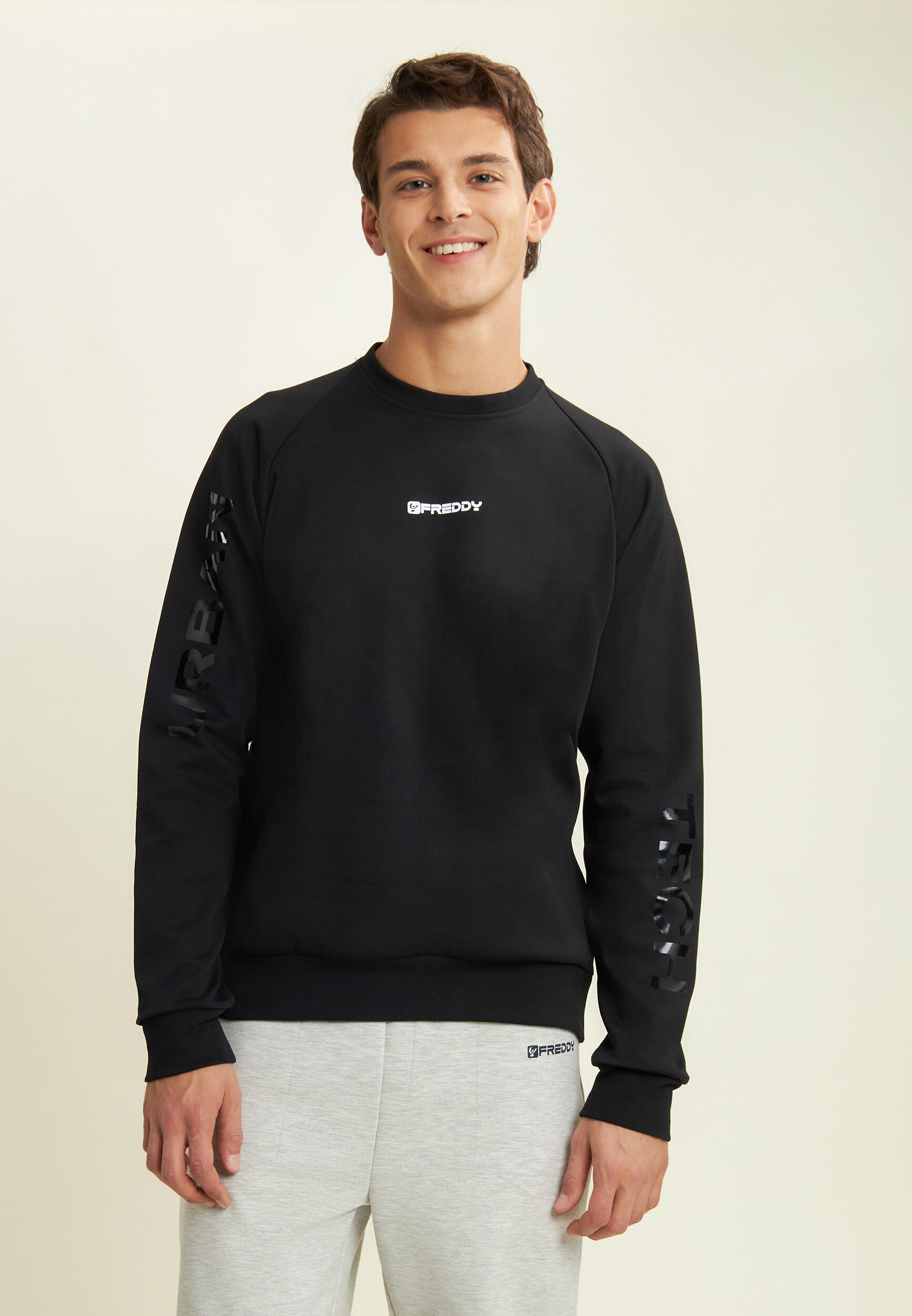 Sweat-shirt à col rond avec fermeture à glissière latérale et imprimés sur les m 2/4
