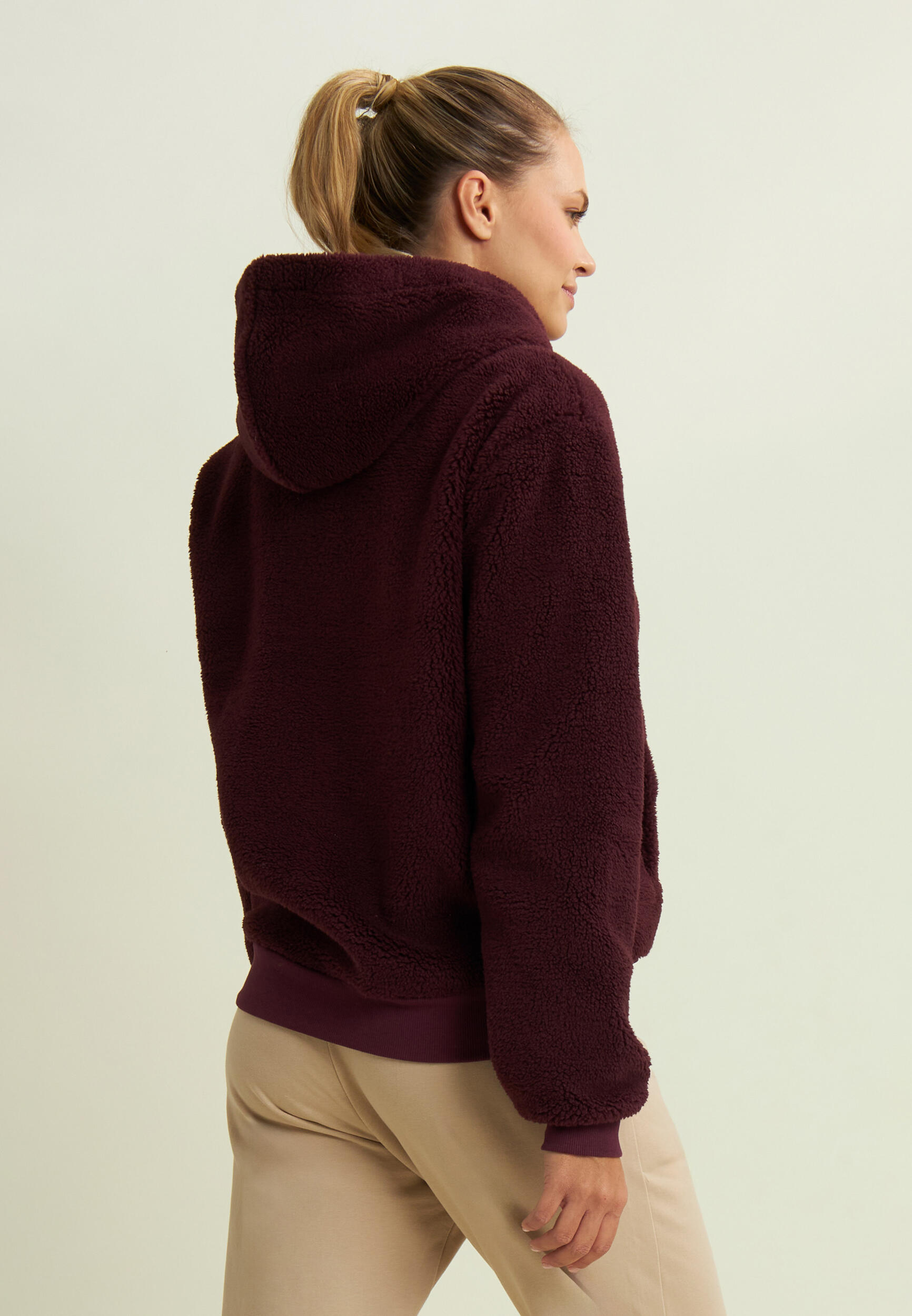 Giacca da donna in pile sherpa con cappuccio e zip 3/5