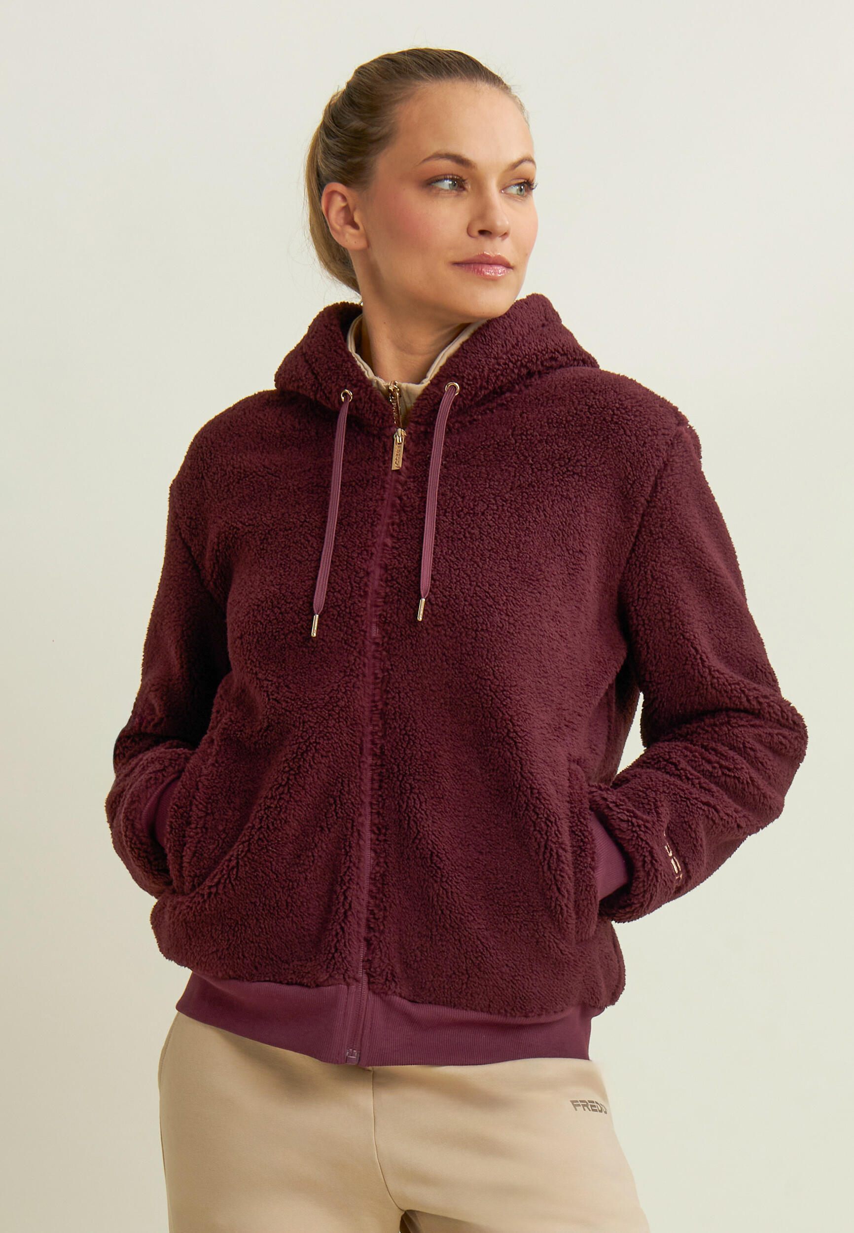 Giacca da donna in pile sherpa con cappuccio e zip 2/5