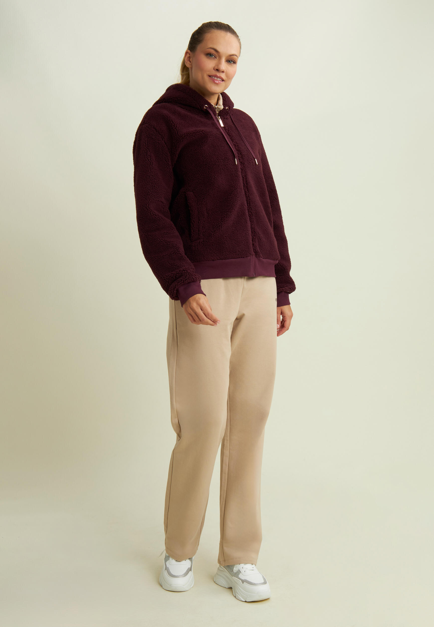 Giacca da donna in pile sherpa con cappuccio e zip 5/5