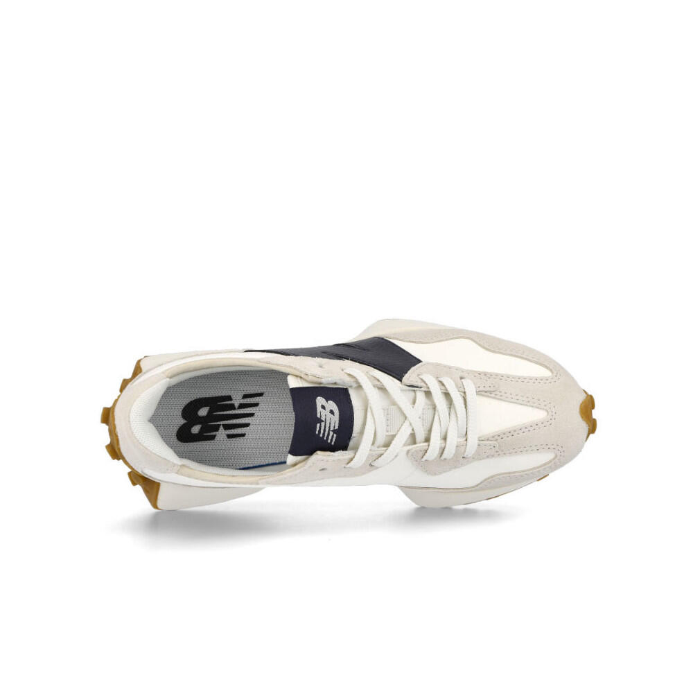 Schoenen New Balance 327 Beige Dames 4/5