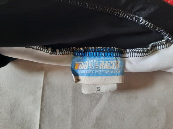 Tussen Particulieren - Short bioracer 4/5