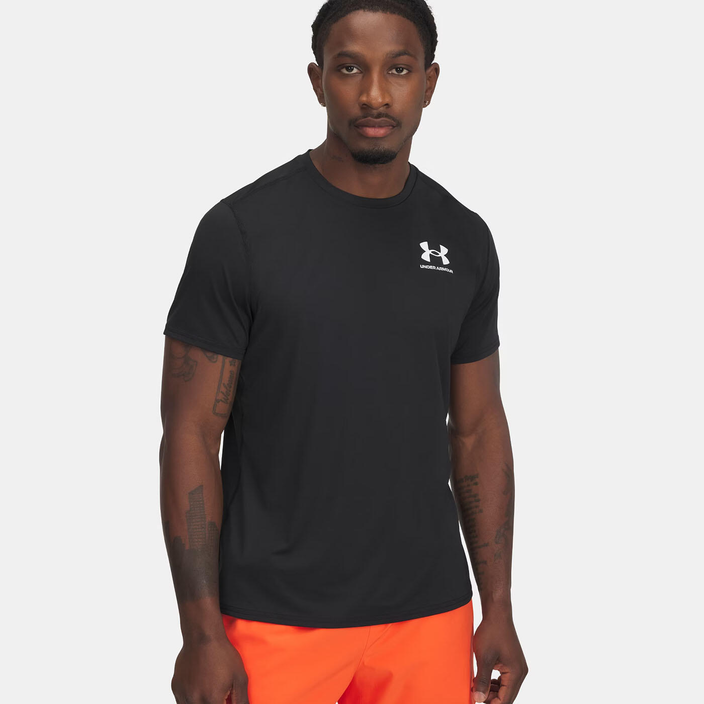 T-shirt ajusté à manches courtes UA HeatGear® Noir pour homme 1/4