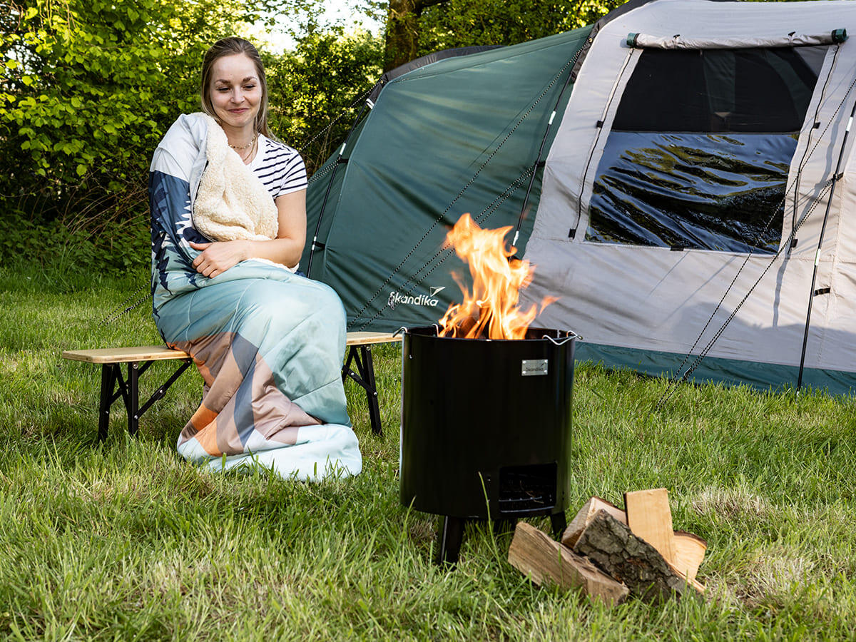 Kempingová outdoor deka Liva 4v1 s polštářem voděodolná 6/7