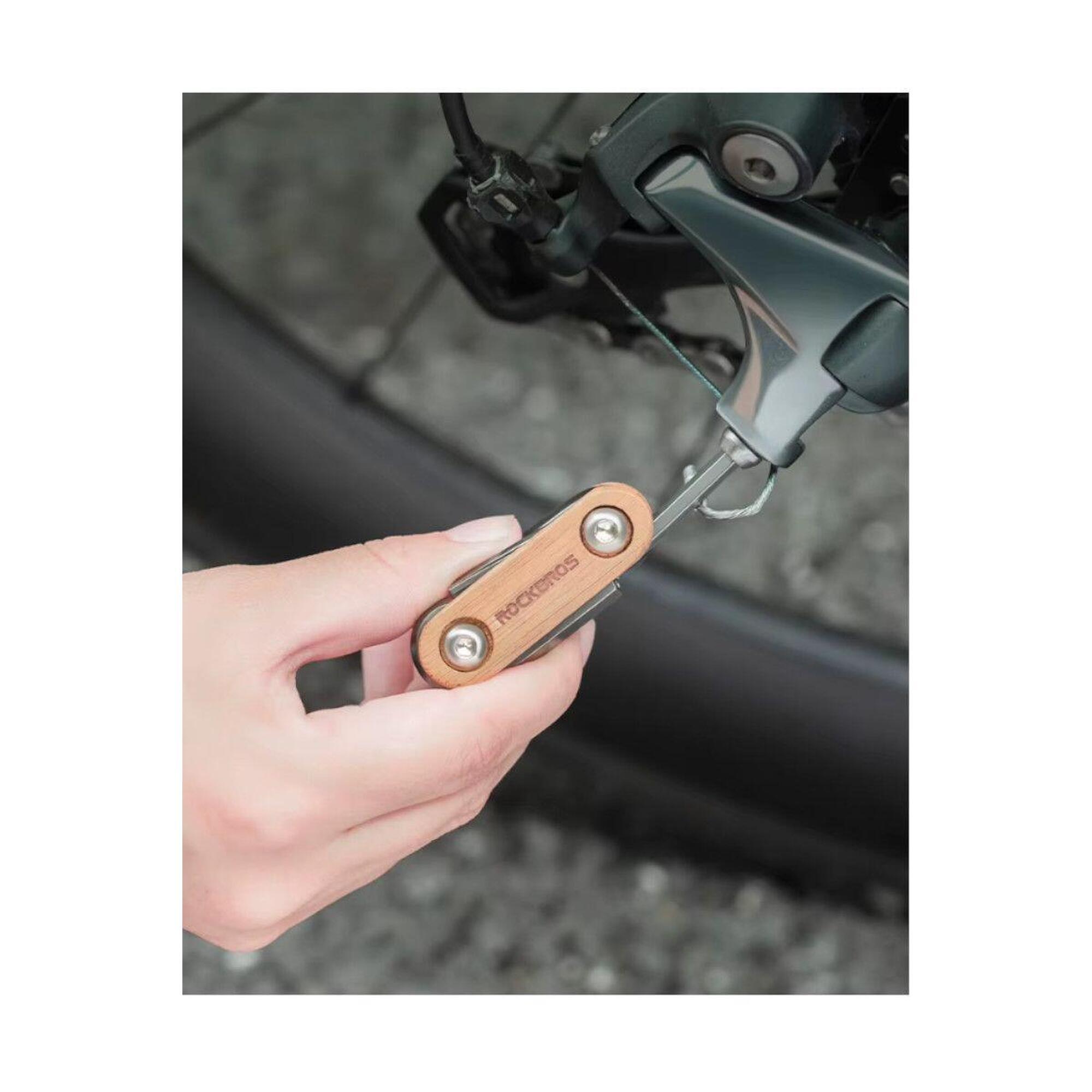 Cheie portabilă pentru bicicletă  8 funcții