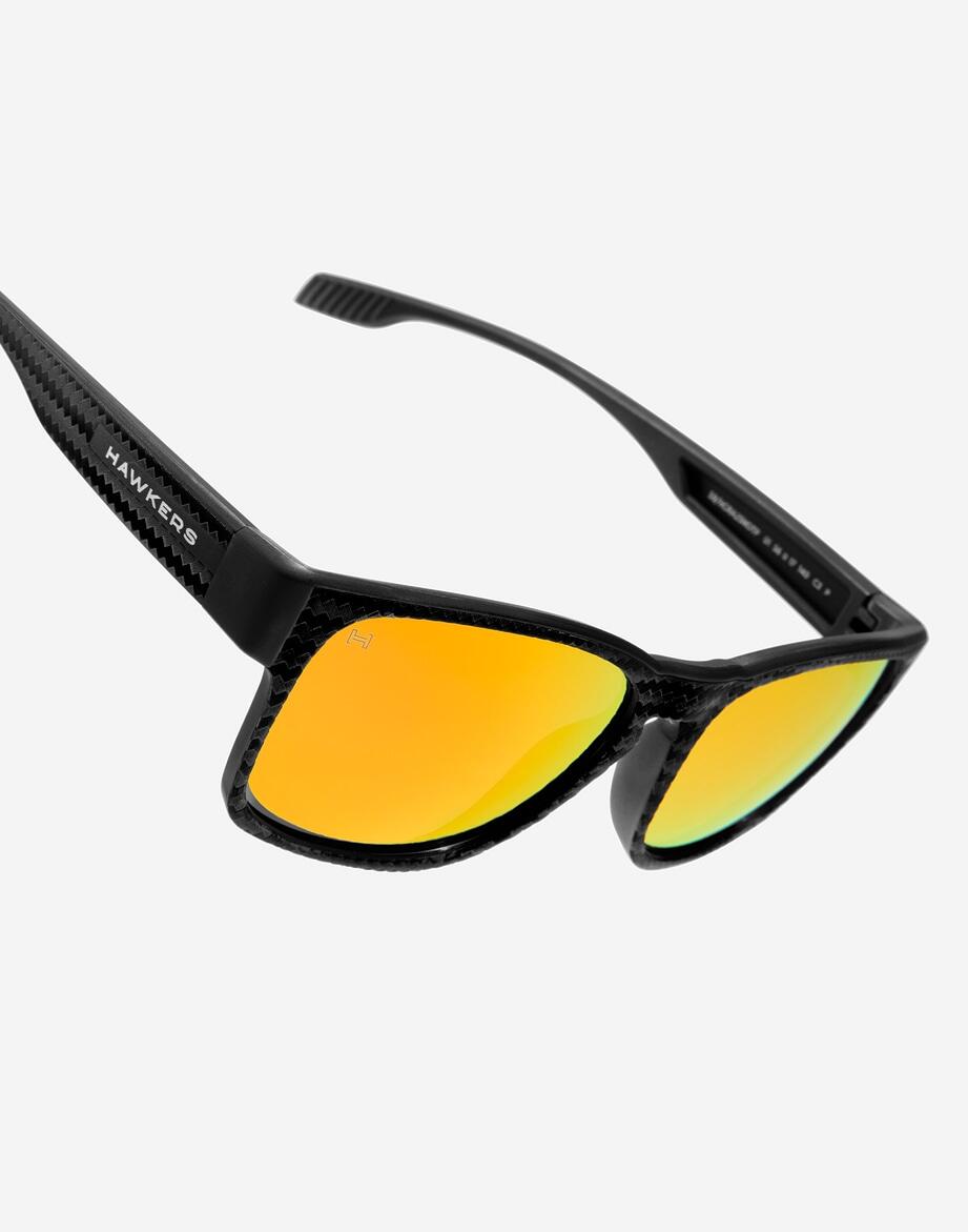 HAWKERS - Gafas de Sol para Hombre y Mujer - CORE RAW CARBON FIBER POLARIZED 5/6