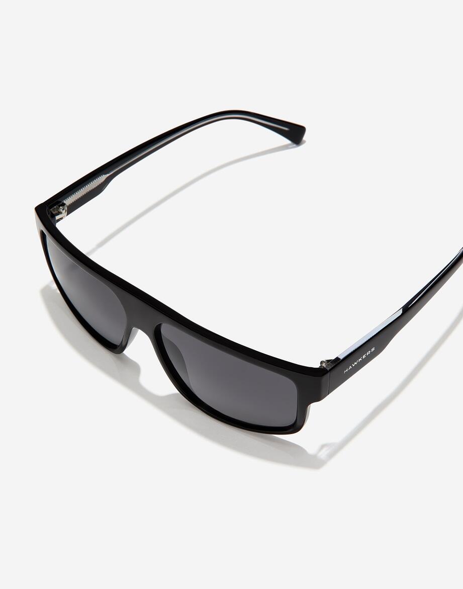 HAWKERS - Lunettes de soleil pour Homme et Femme - ASTRO - BLACK DARK ECO 3/8
