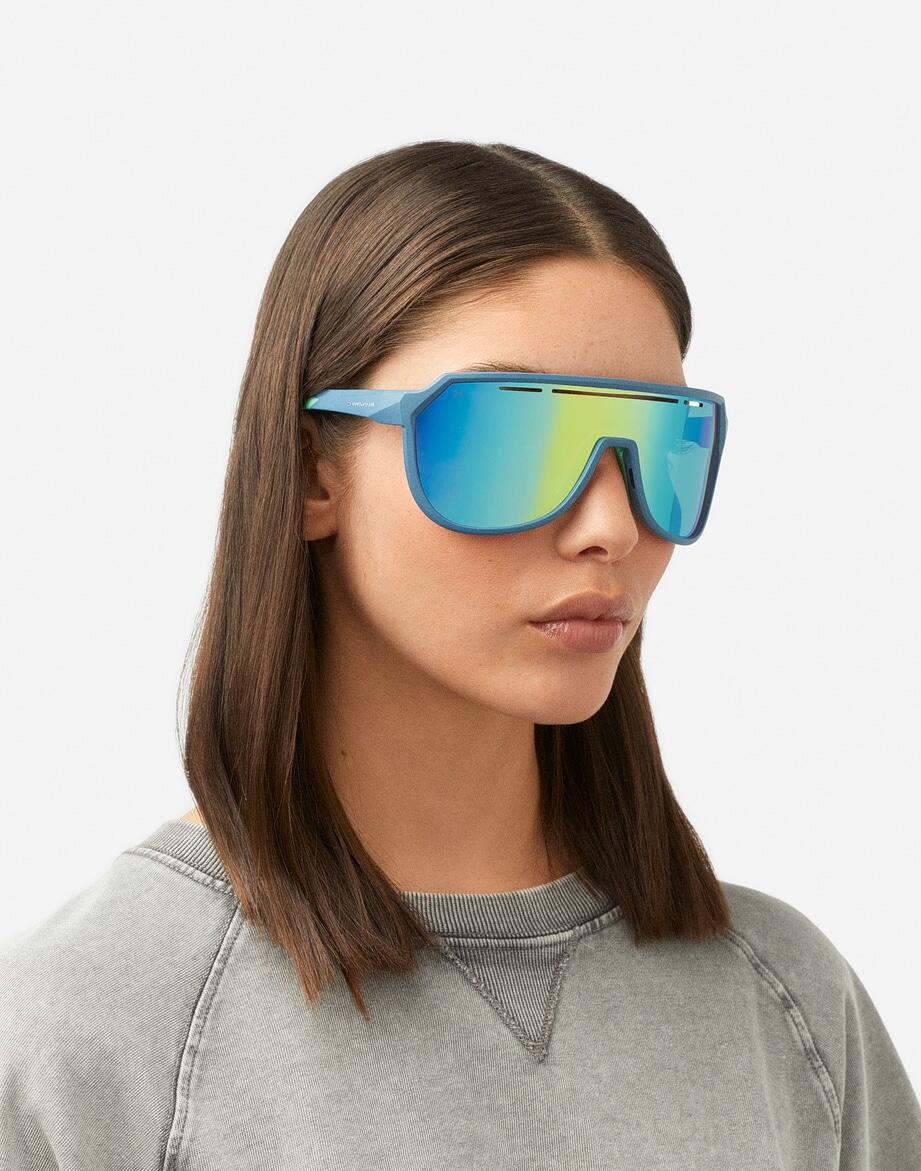 HAWKERS - Gafas de Sol para Hombre y Mujer - FLY - BLUE SMOKE YELLOW 5/8