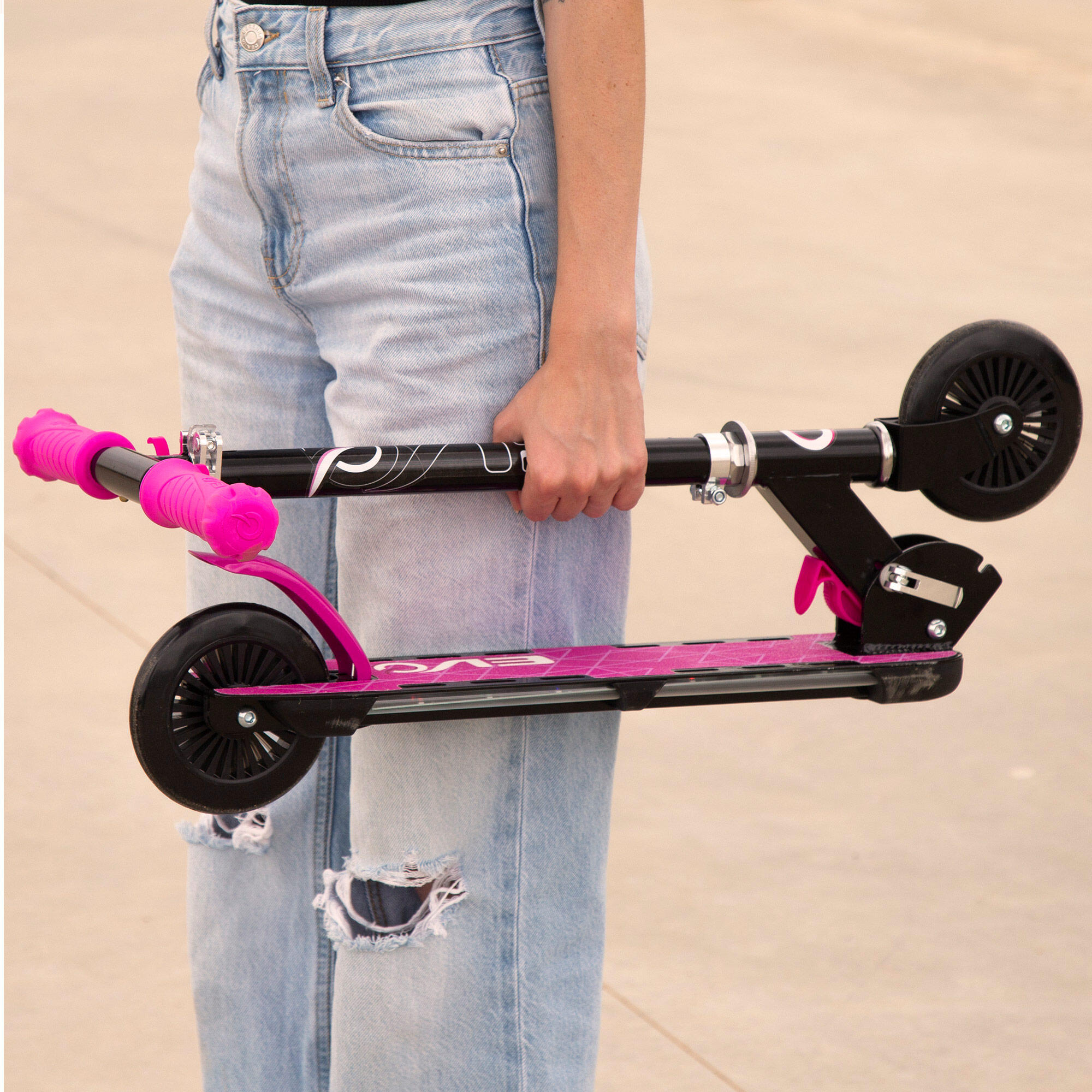 Scooter rosa 2 ruote luci multicolore EVO 2/7