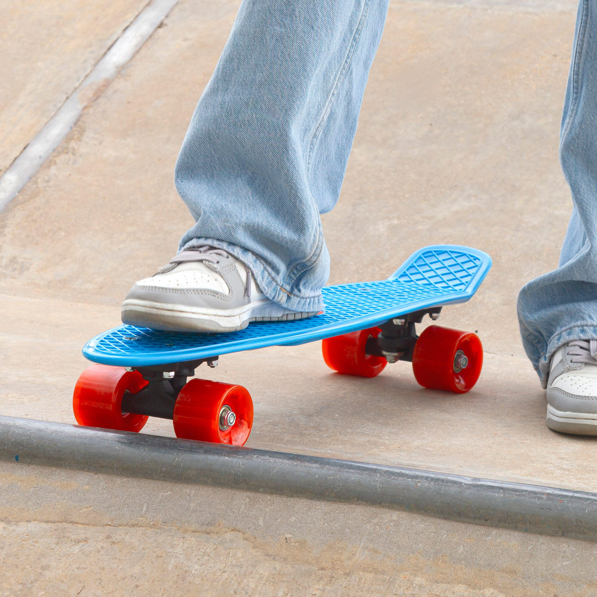 Skateboard blu con luci EVO 5/7