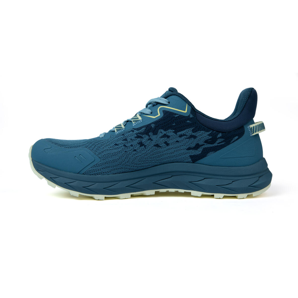 Chaussures de sport Izas IKKI M : Performance et résistance pour les hommes 2/7