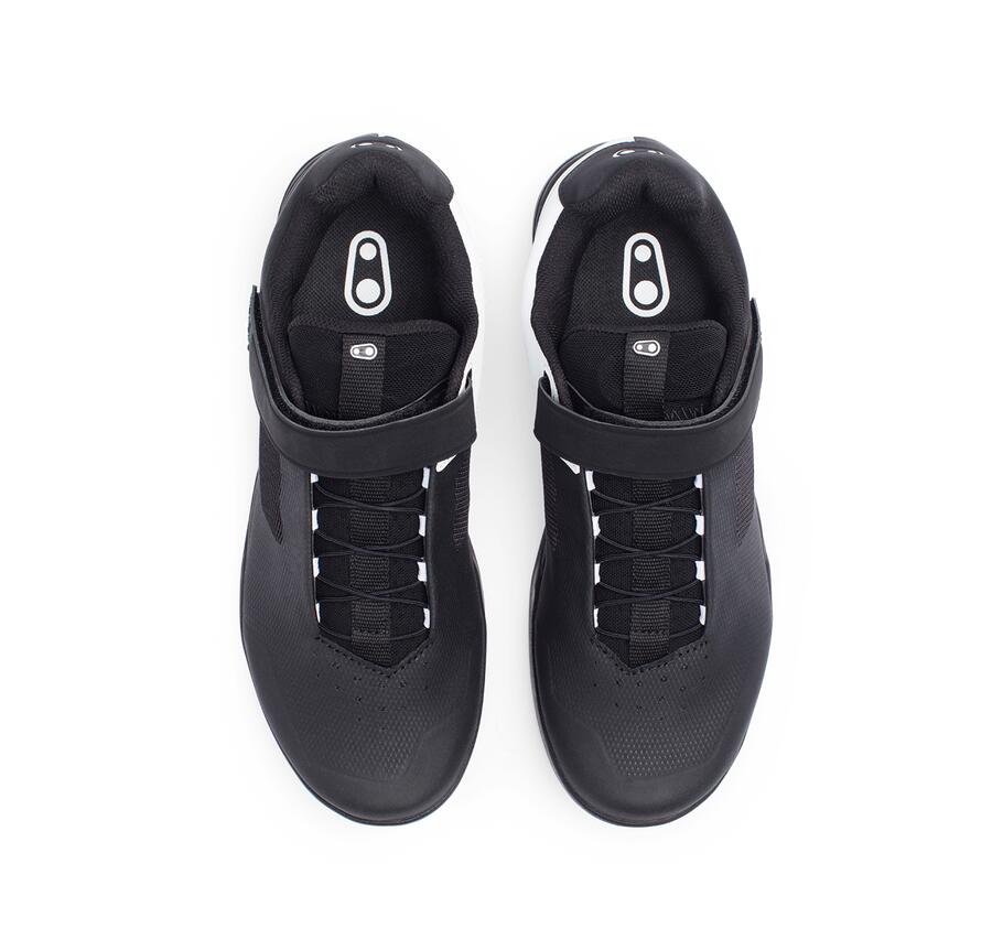 La scarpa da competizione e da bike park. 7/7