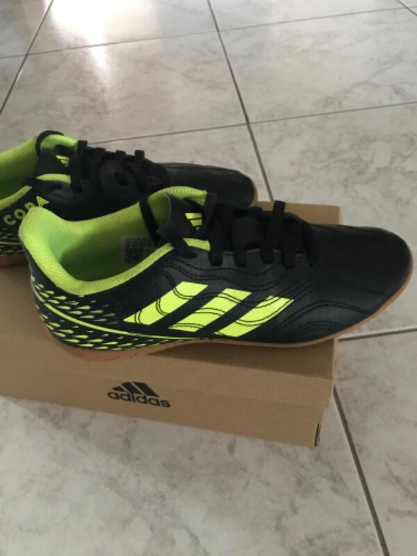 Entre Particuliers - Chaussures foot salle Adidas Copa 5/6