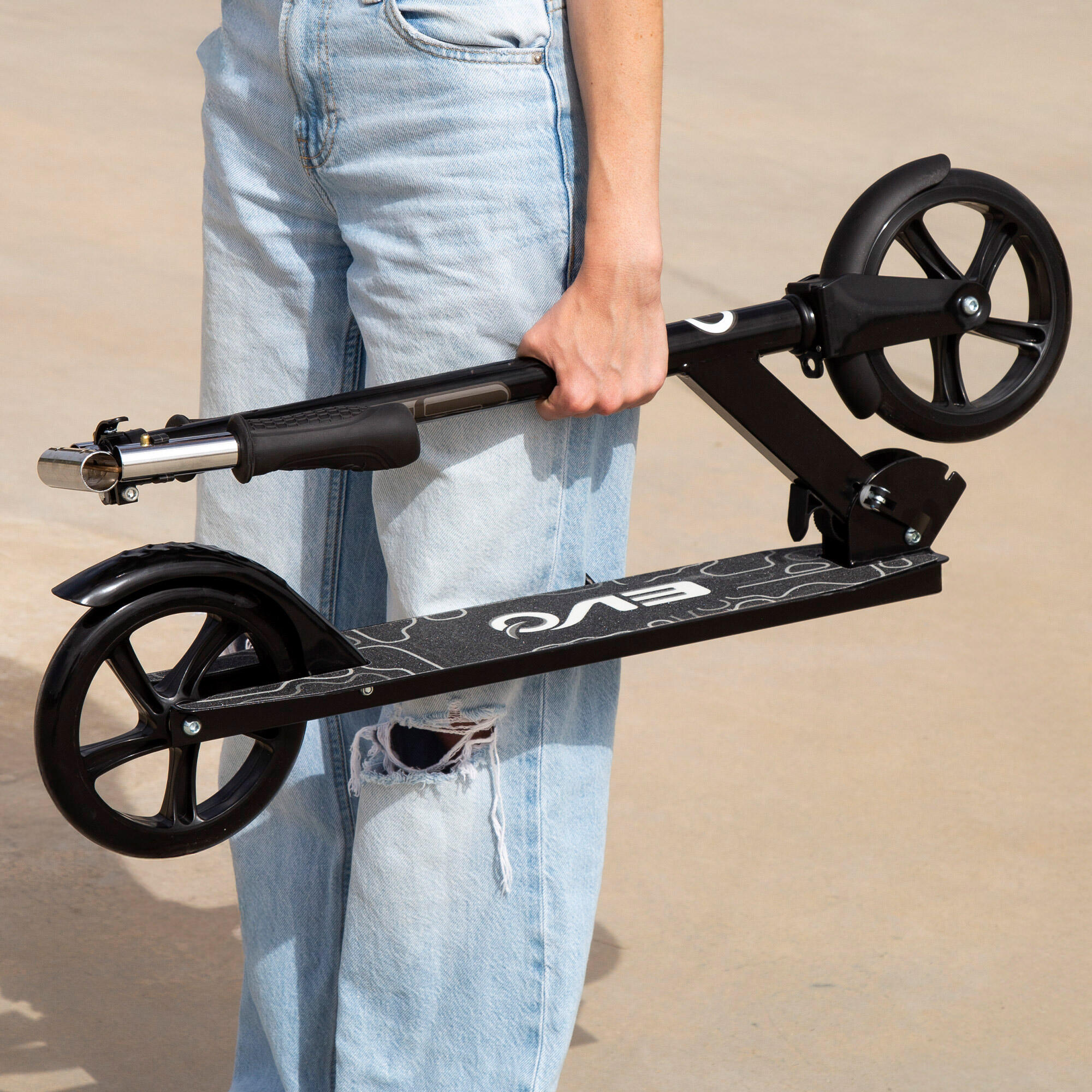Scooter 2 roues pliable et réglable en hauteur noir EVO 2/7