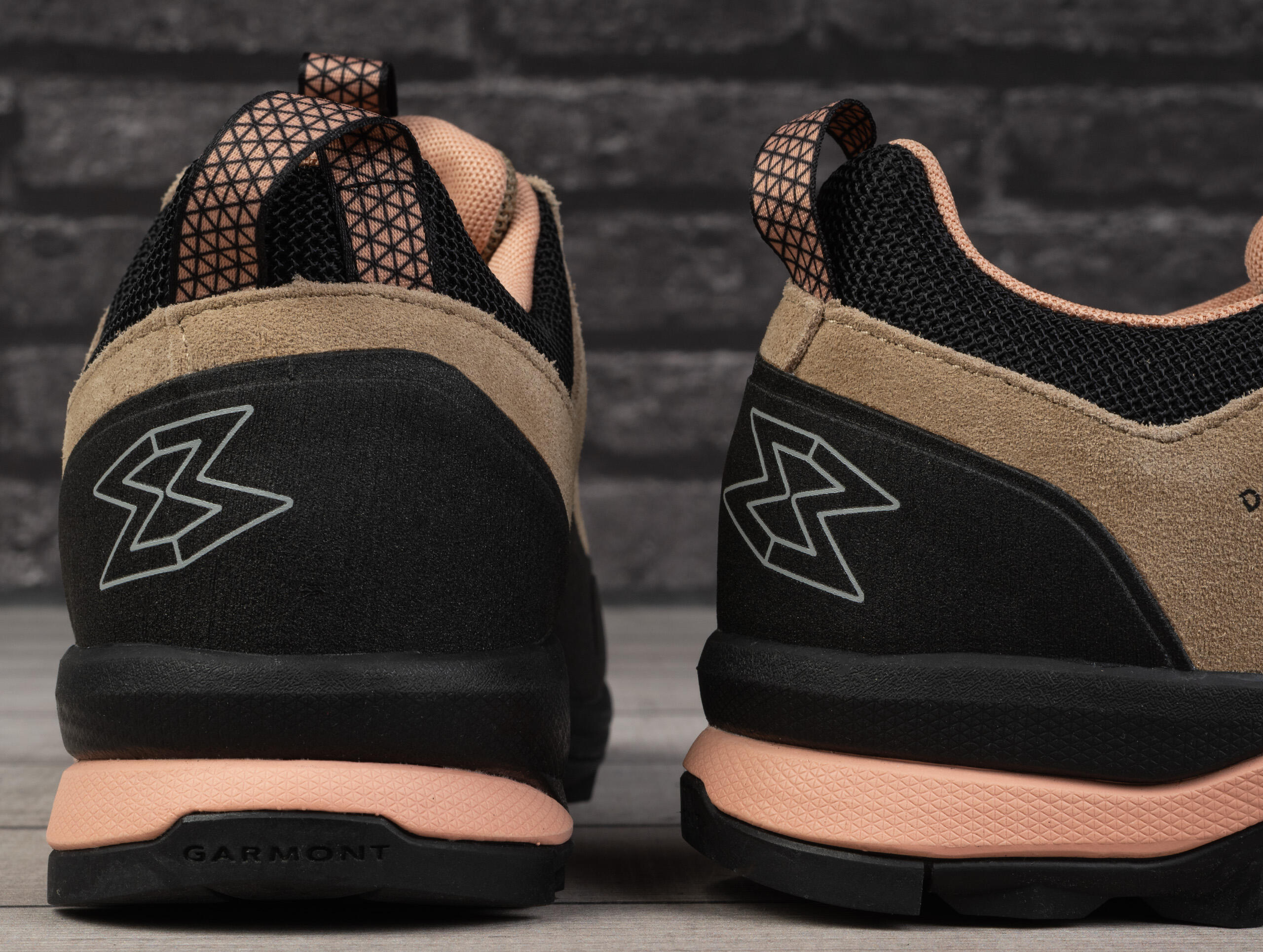 Buty damskie trekkingowe Garmont DRAGONTAIL 4/7