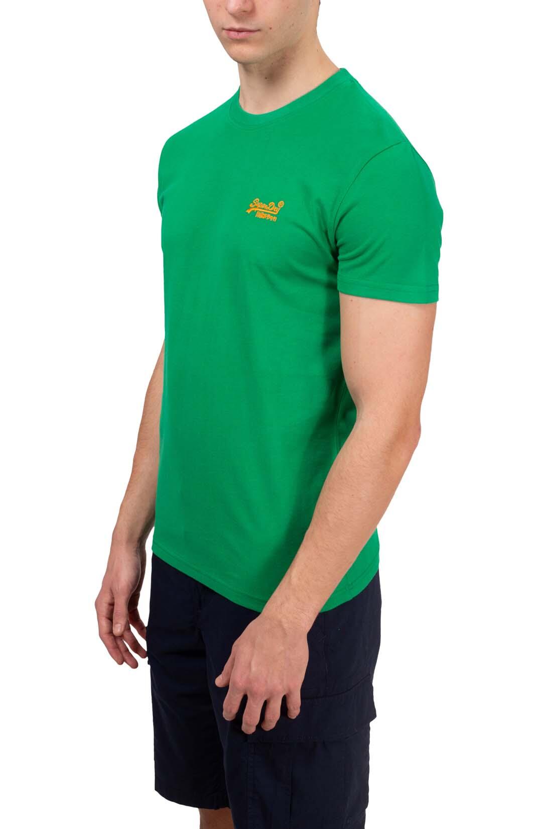 SUPERDRY picture