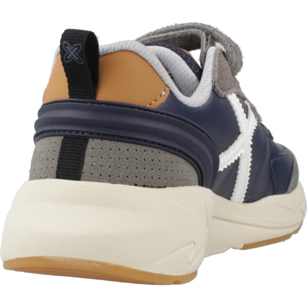 Baskets Munich Modèle Mini Track Vco 117 Couleur Bleu 3/5