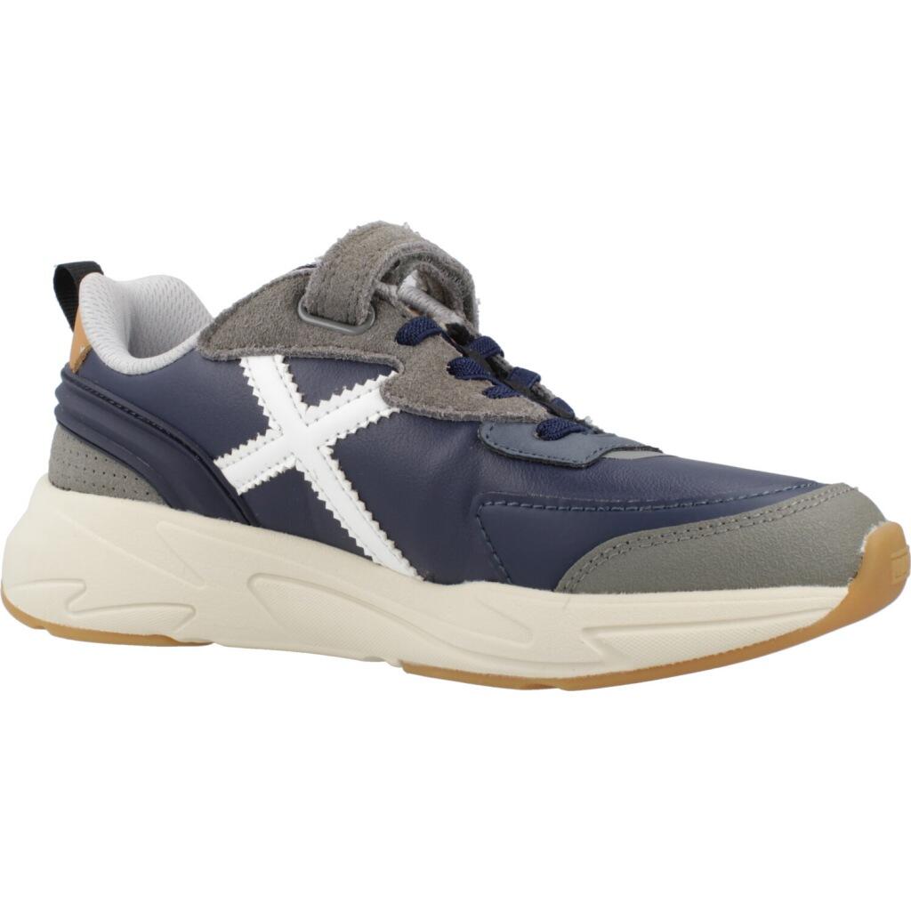 Baskets Munich Modèle Mini Track Vco 117 Couleur Bleu 5/5