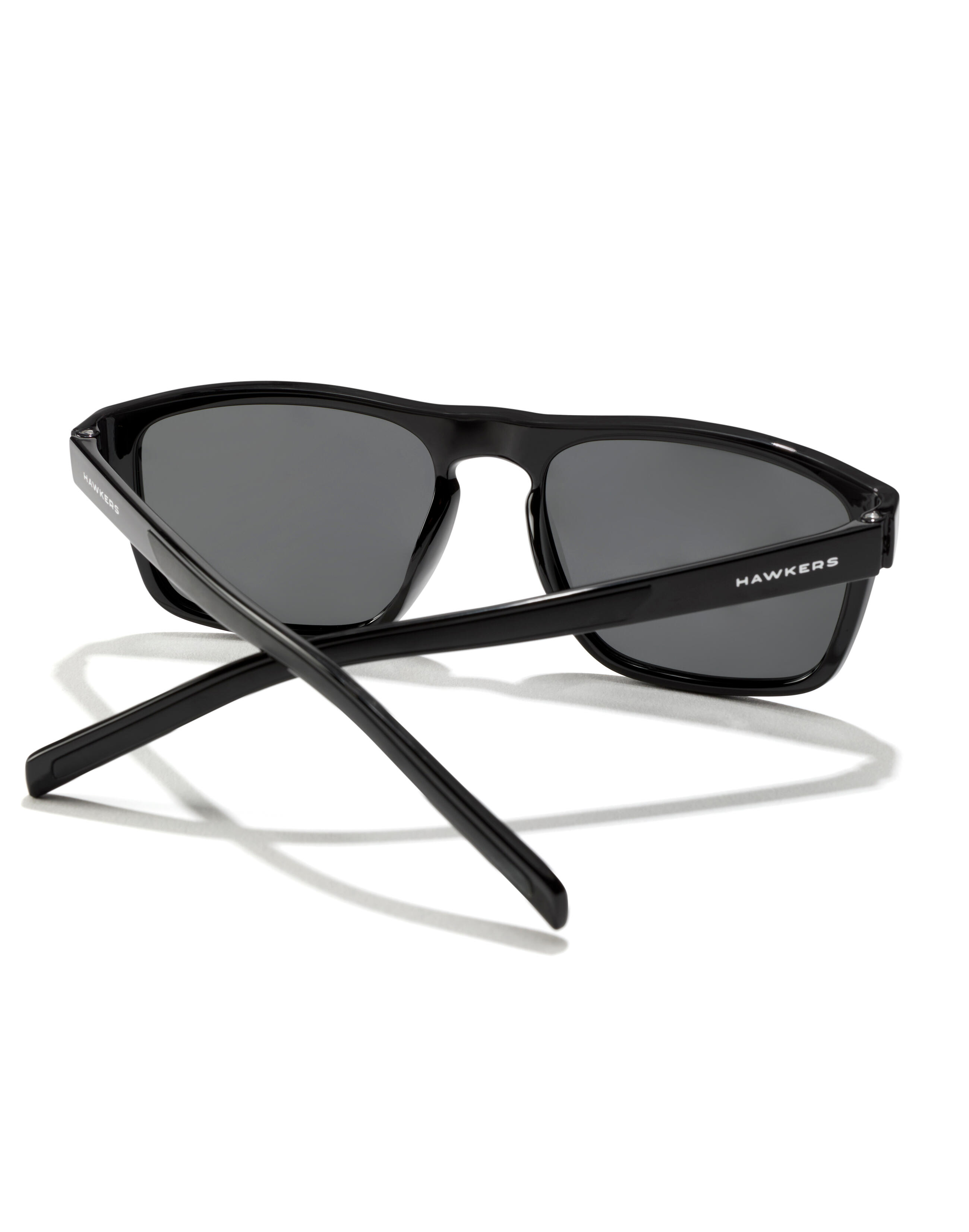HAWKERS - Zonnebril voor Heren en Dames - LION - POLARIZED BLACK DARK 3/8