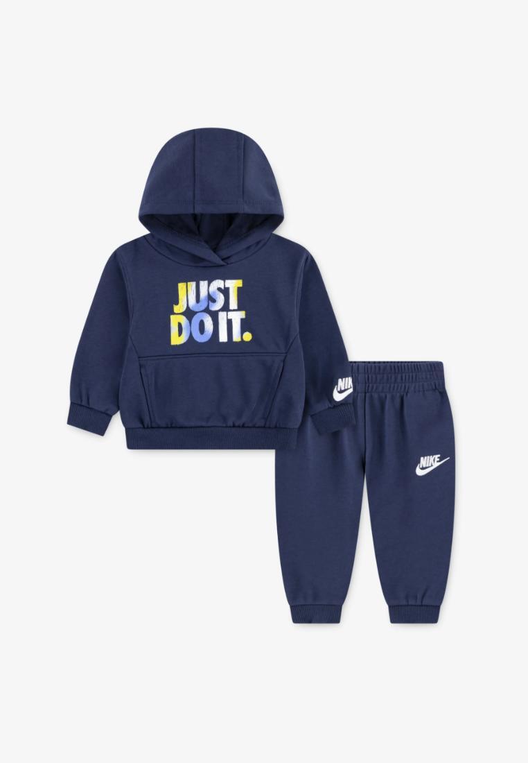 NIKE picture