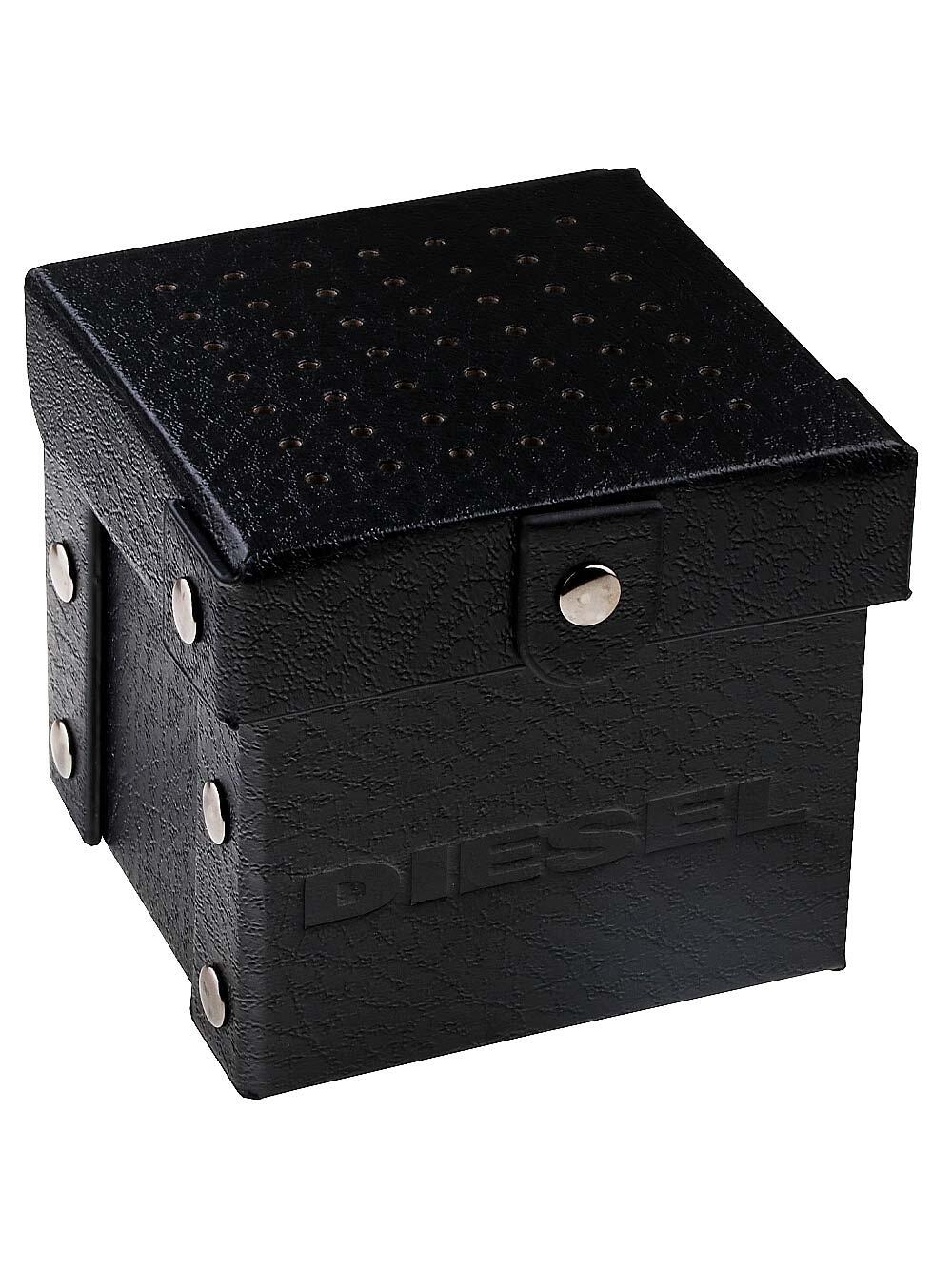 Diesel DZ4473, Quartz, 47mm, 5ATM 2/2
