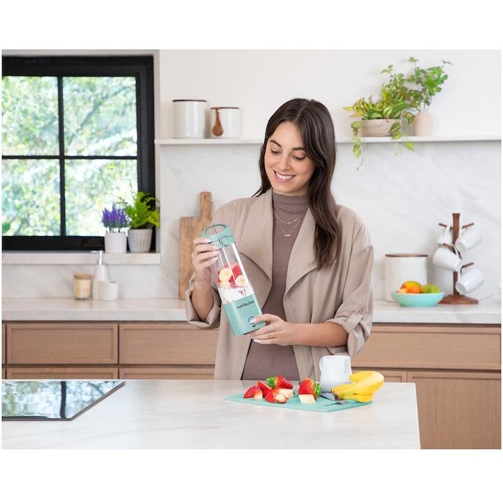 Blender portabil Nutribullet NBP003LBL, cupa 475 ml, USB-C, Turcoaz