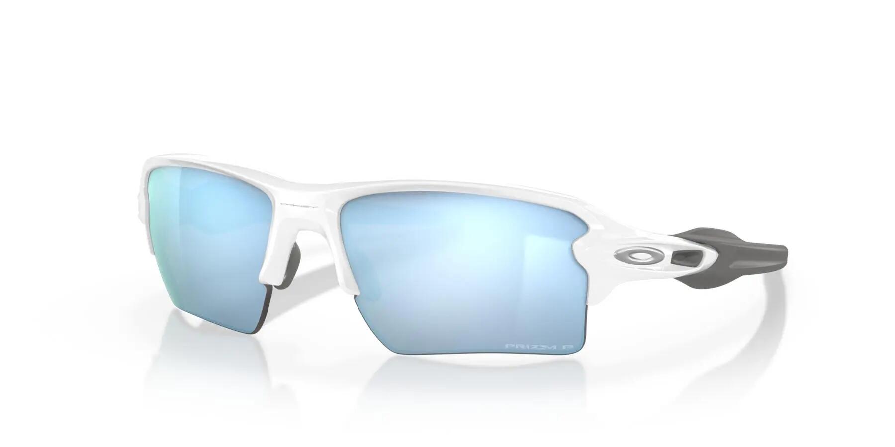 OAKLEY picture