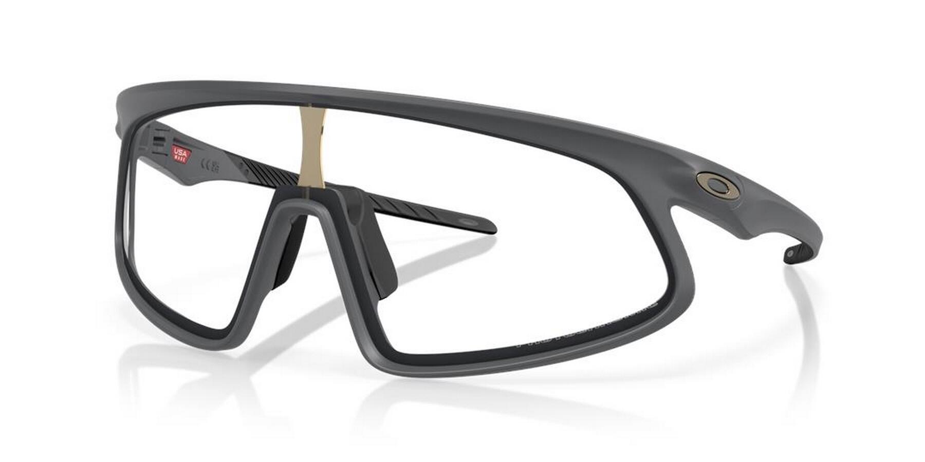 OAKLEY picture