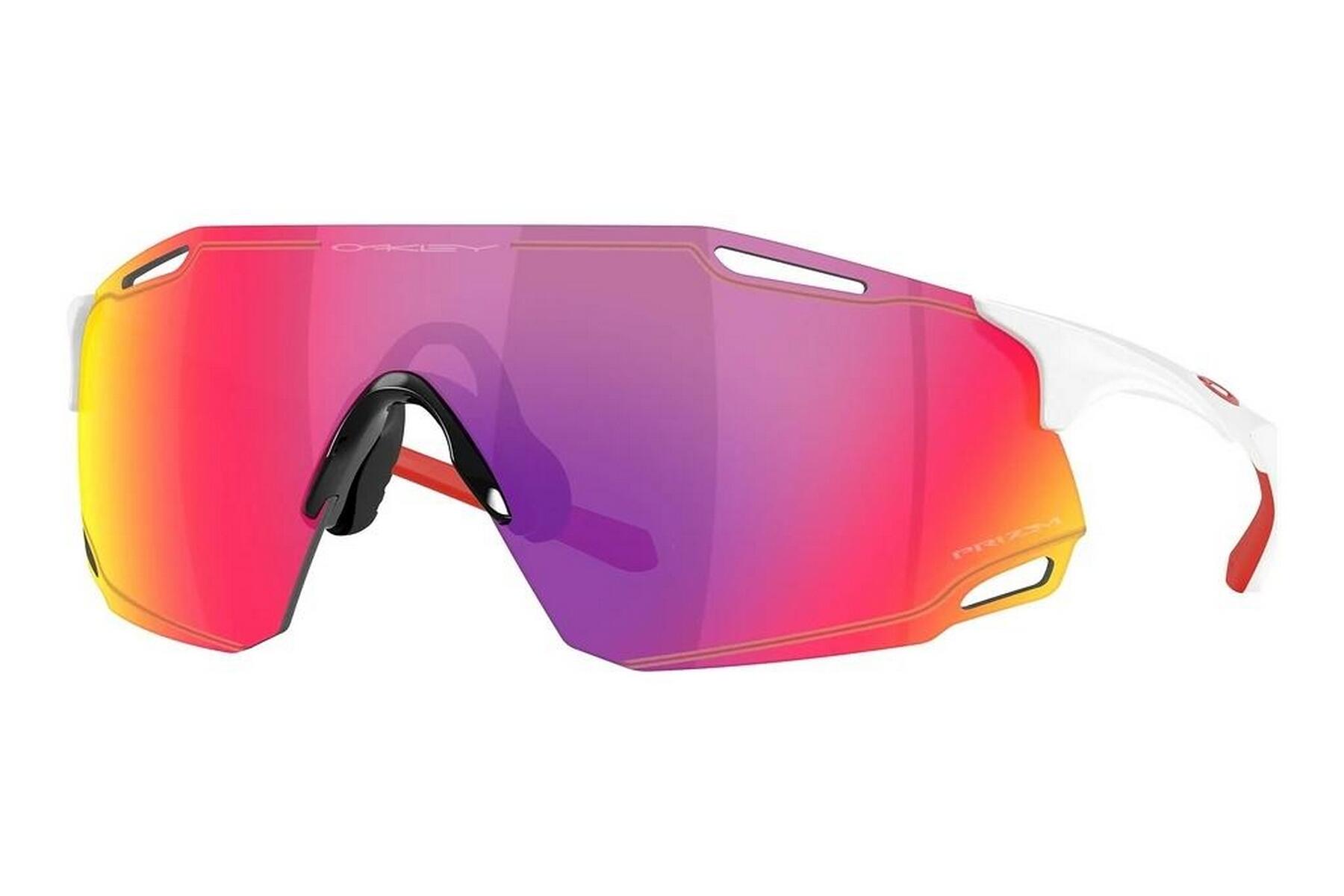 OAKLEY picture