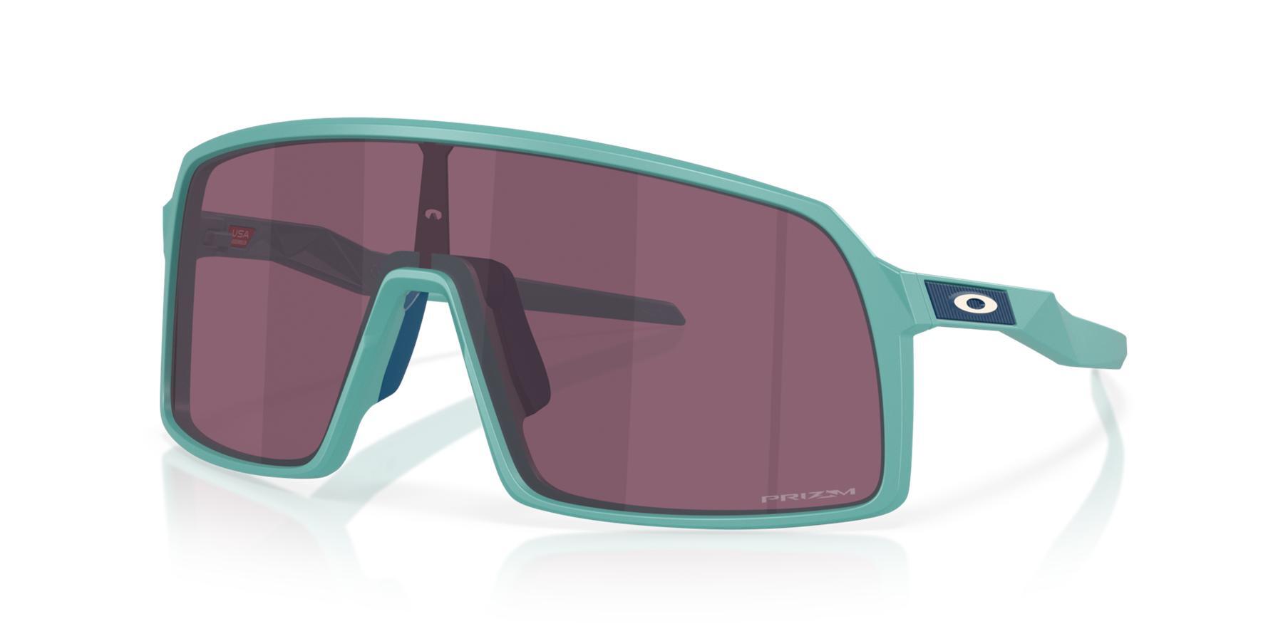 OAKLEY picture