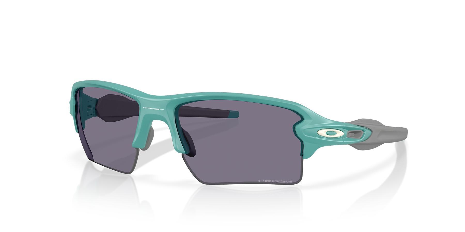 OAKLEY picture