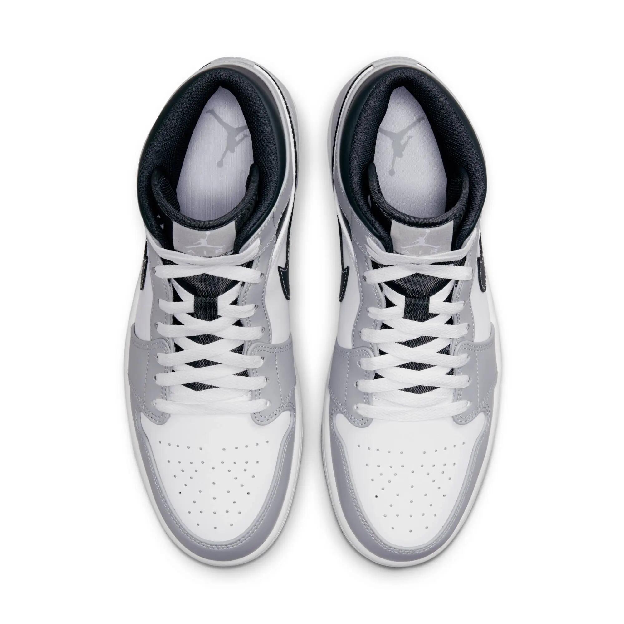 Air Jordan 1 Mid Light Smoke Grey Anthracite 3/7