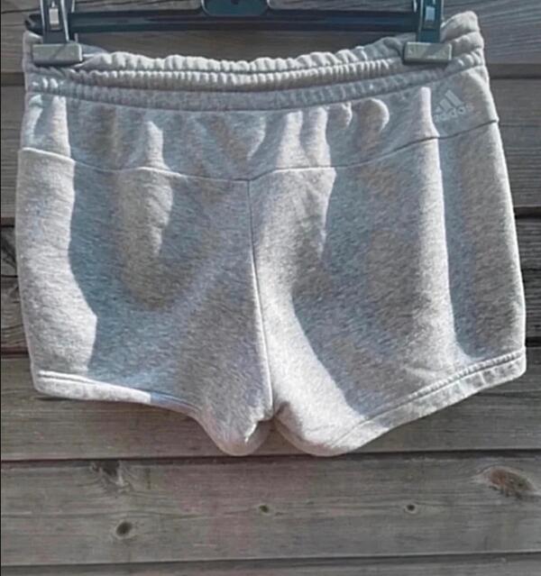 Entre Particuliers - Adidas - Short gris - Taille S 6/6