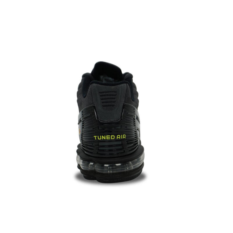 Nike Air Max Plus TN III Black Volt 4/4
